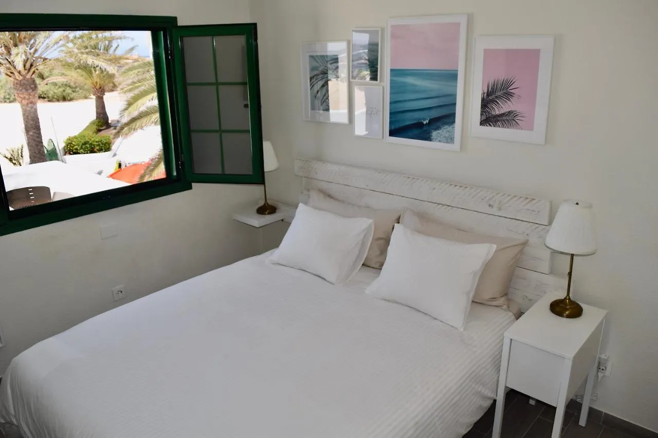 Beachfront Bungalow Cotillo Lagos Lägenhet